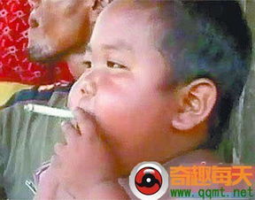  小男孩每天要抽两包烟真相令人唏嘘