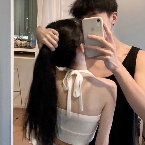  情侣头像,女人的吃醋不怀任何恶意