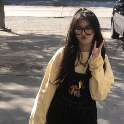  清纯可爱女生头像女搞怪图片
