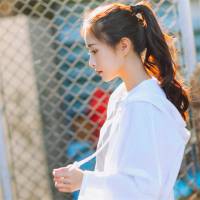  微信头像女生伤感小清新爱你让我心事重重