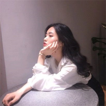  2020女生伤感头像高冷霸气,时间留给最真的人