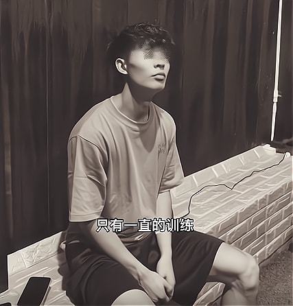 罗小猫被配阴婚,而致她被网暴的前男友,依然滋润地做着网红
