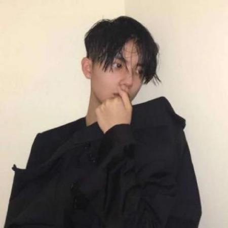  微信头像男生伤心,要走的想留也留不住