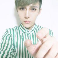  这男的叫什么