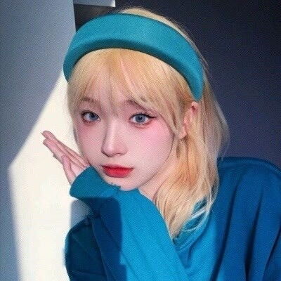  可爱鬼小女生专属6.1小皮句