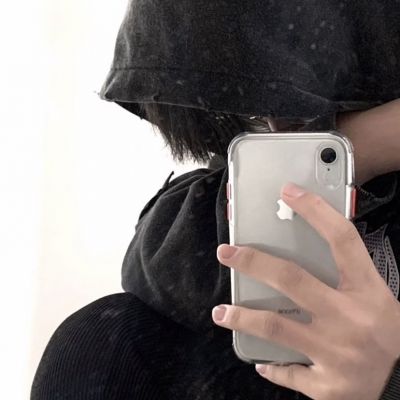  高冷男生头像