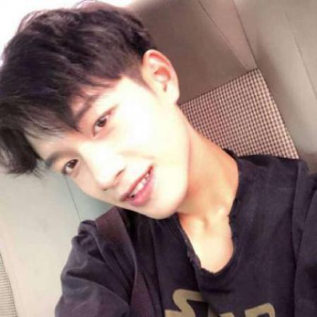  有个性的微信头像男,习惯世态炎凉变得颓废了