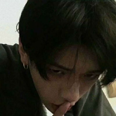  陈邑优质男头枪和玫瑰随时为我男生头像我要个性网