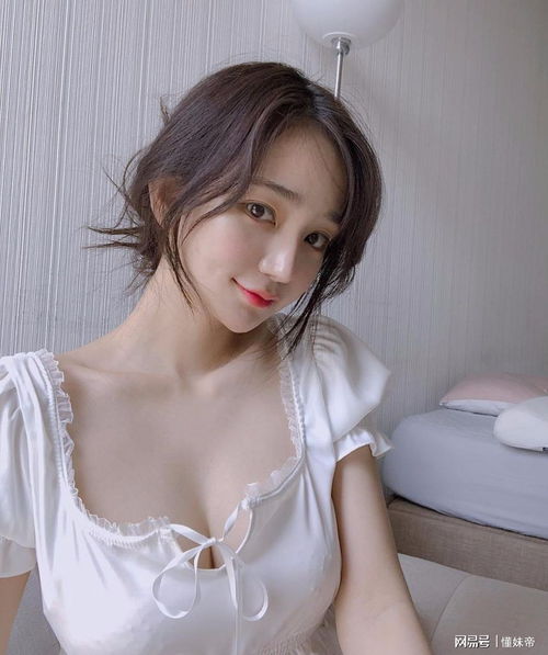  宅男女神,小清新妹子一枚,喜欢的拿去