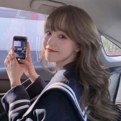  氛围感女生头像真人清新