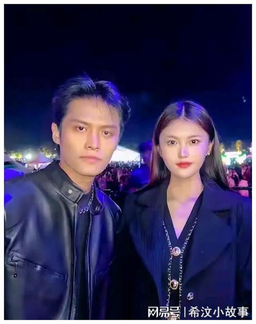  辛巴暗示出轨沫沫的另有其人,小杨哥连夜将头像改为与妻子比心照