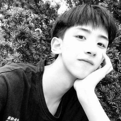  黑白男生头像有哪些男生微信黑白潮图头像一览