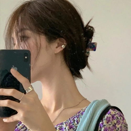  女生头像怎么了怎么了,我选的头像真的很非吗可是我觉得很好看呀