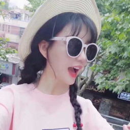  我可以站在你身后,像影子追着光梦游