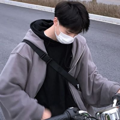  超拽侧脸男生帅气头像,侧脸霸气又酷酷的男生头像