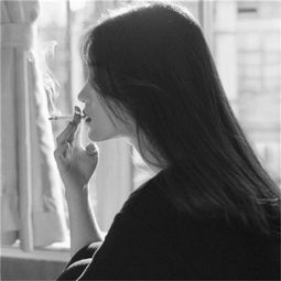 唯美头像女生黑白