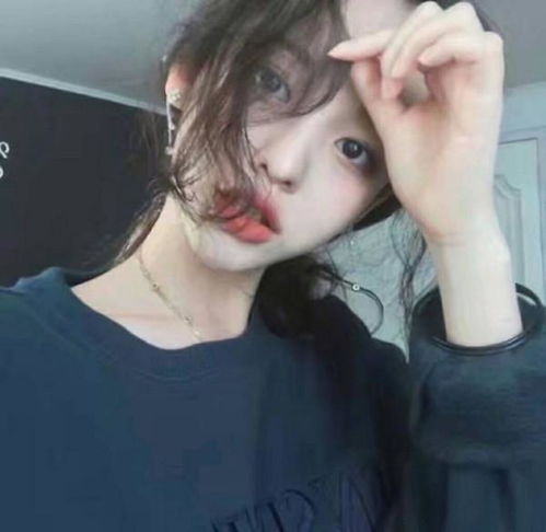 有个男生每天早上都给我发早安,但不会再发其他消息,他这是什么意思呢