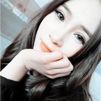  阿宝色女生带字头像是否解开心中的锁而留住你再爱我