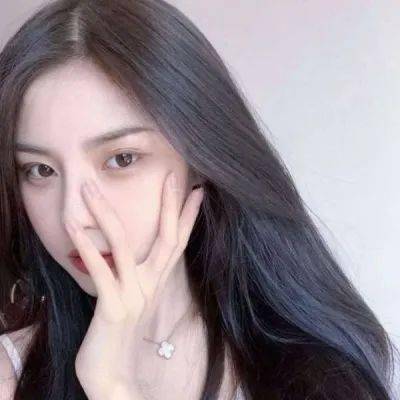  高清女头像超拽霸气女生头像