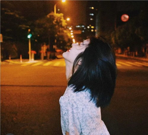  能够惊艳到你的女生高冷头像