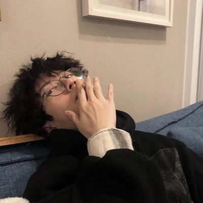  网红头像男韩国网红ins男头像