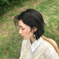  短发女孩图片头像小清新可爱短发女孩头像