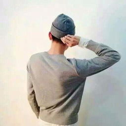  男生qq头像背影带帽子滴