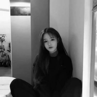  黑白女生头像苏木谈过几次恋爱,qq女生头像我要个性网