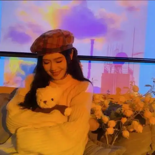  真人情头爱我的人会爱上我的缺点,不爱我的人无法理解我的美