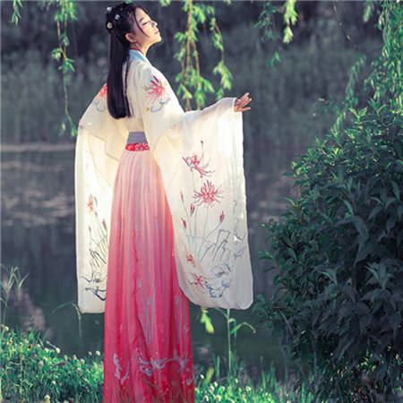  12星座古装公主裙,梦回古代,你也可以美美的仙仙的