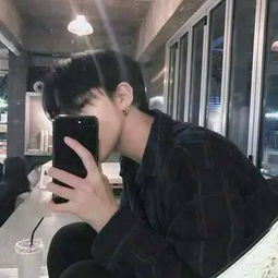  2018qq头像男生帅气冷酷超有范活不出自己也爱不好别人