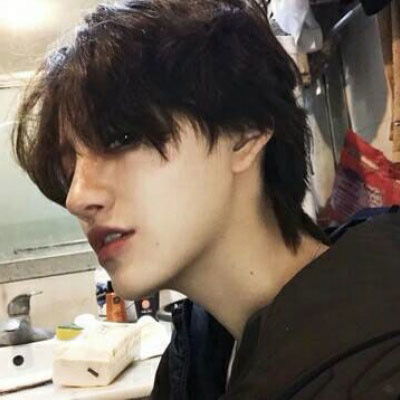  酷酷的男生头像真人帅气好看的男生头像酷酷的2020