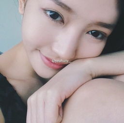  图越南最美校花女大学生走红原是中国青岛人