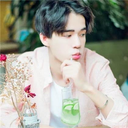  男生撩妹适合用的头像,你要是使用了绝对的给力