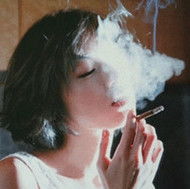 玩逍遥游黑白女生诱惑qq欧美头像