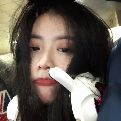  2023伤感个性女生头像