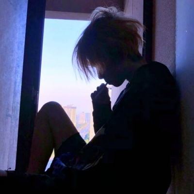  宋知意ins风简单干净文艺范男男生头像我要个性网
