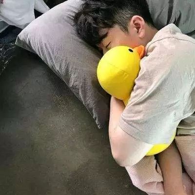  10年前我为她来厦门,婚后她却出轨当了别人小三背叛我两次,如今她留下别人的孩子一走了之