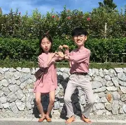 不同类型情侣拍照pose,你是哪种情侣