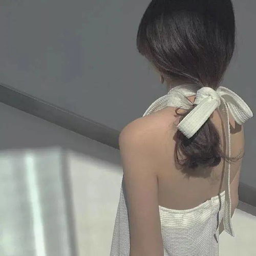  头像睡觉啦帮我关一下月亮