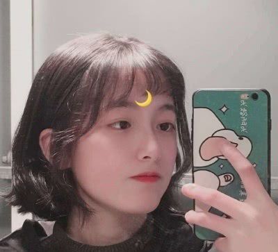  男生暗恋你会有的3个假装,丫头记住,他是真的动心