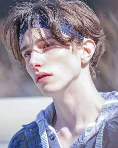  身高190cm雕刻级别的五官这些神颜男模也太绝了
