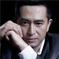  张嘉译照片微信头像帅气张嘉译个性头像图片