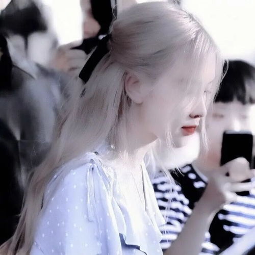 真人头像女生动漫
