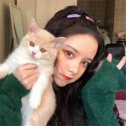  女生头像可爱搞怪,你是我不能涉及的梦看看就行了