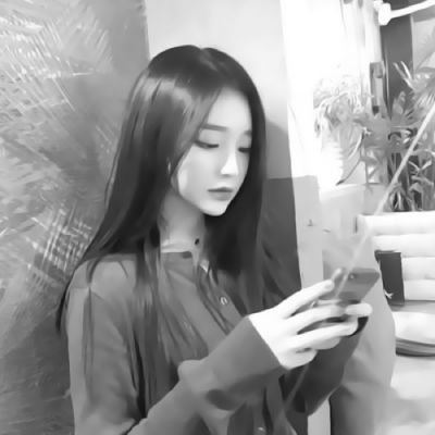  头像美女头像唯美黑白女2021最新整理共12p第558期