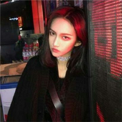  霸气女生头像,很困,很累,很颓冷酷的女人