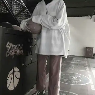 篮球情侣头像一男一女篮