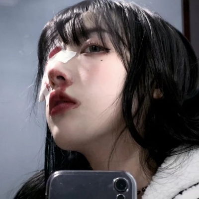 女生真人头像图片高冷