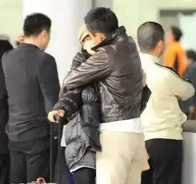  汪小菲,对张雨绮又爱又怕,被逼分手,其他人都是浮云